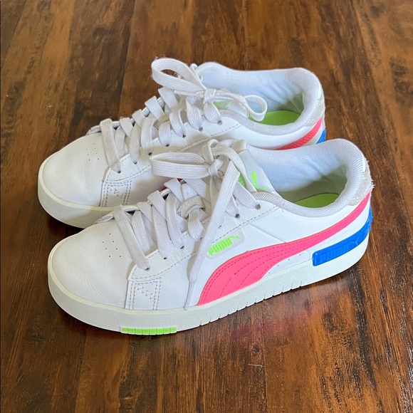 Puma Other - Puma Sneakers in White with Pink and Blue Highlights Youth 6